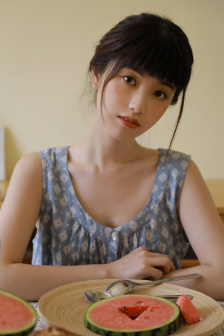 严茜子
